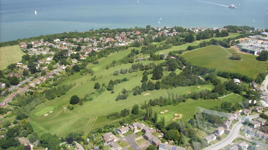 Cowes GC: Aerial view