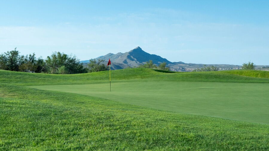 Turtleback Mountain Golf & Resort