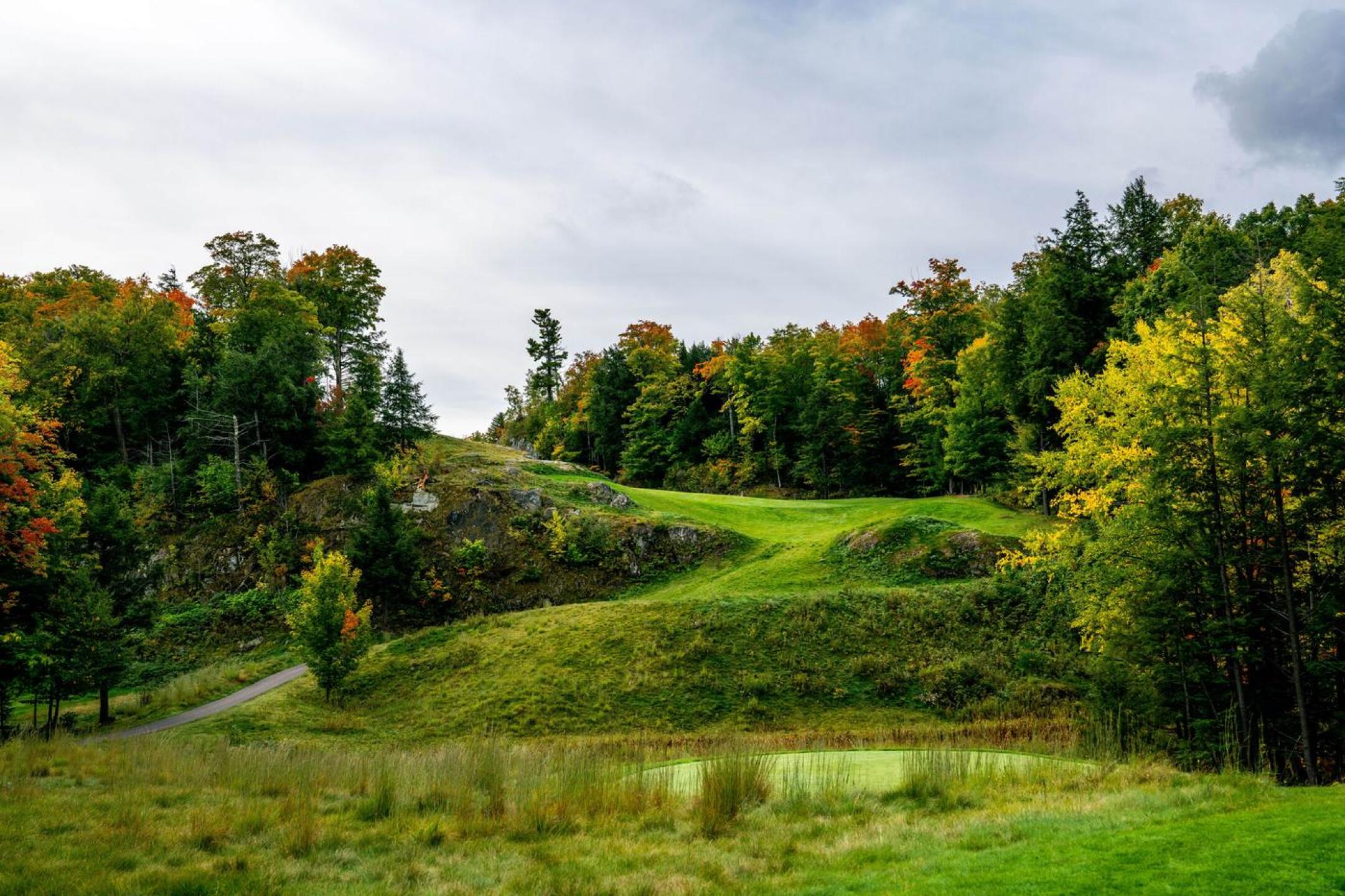 5th tee shot (Photo submitted by noahjurik on 10/02/2018)