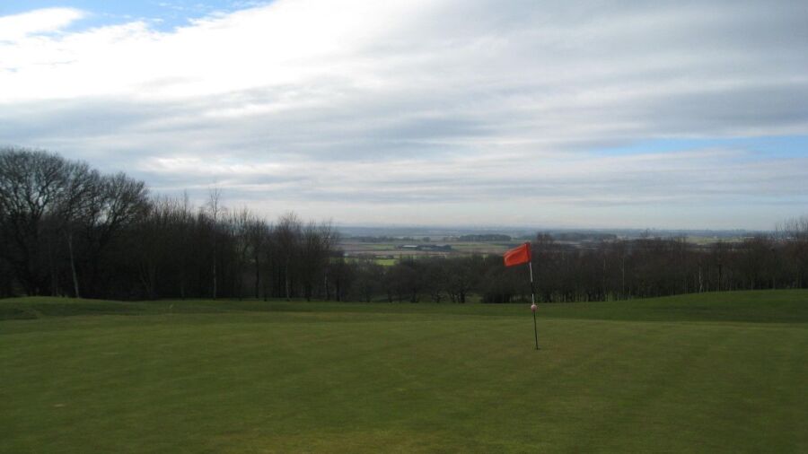 18th green at Houghwood Golf Club
