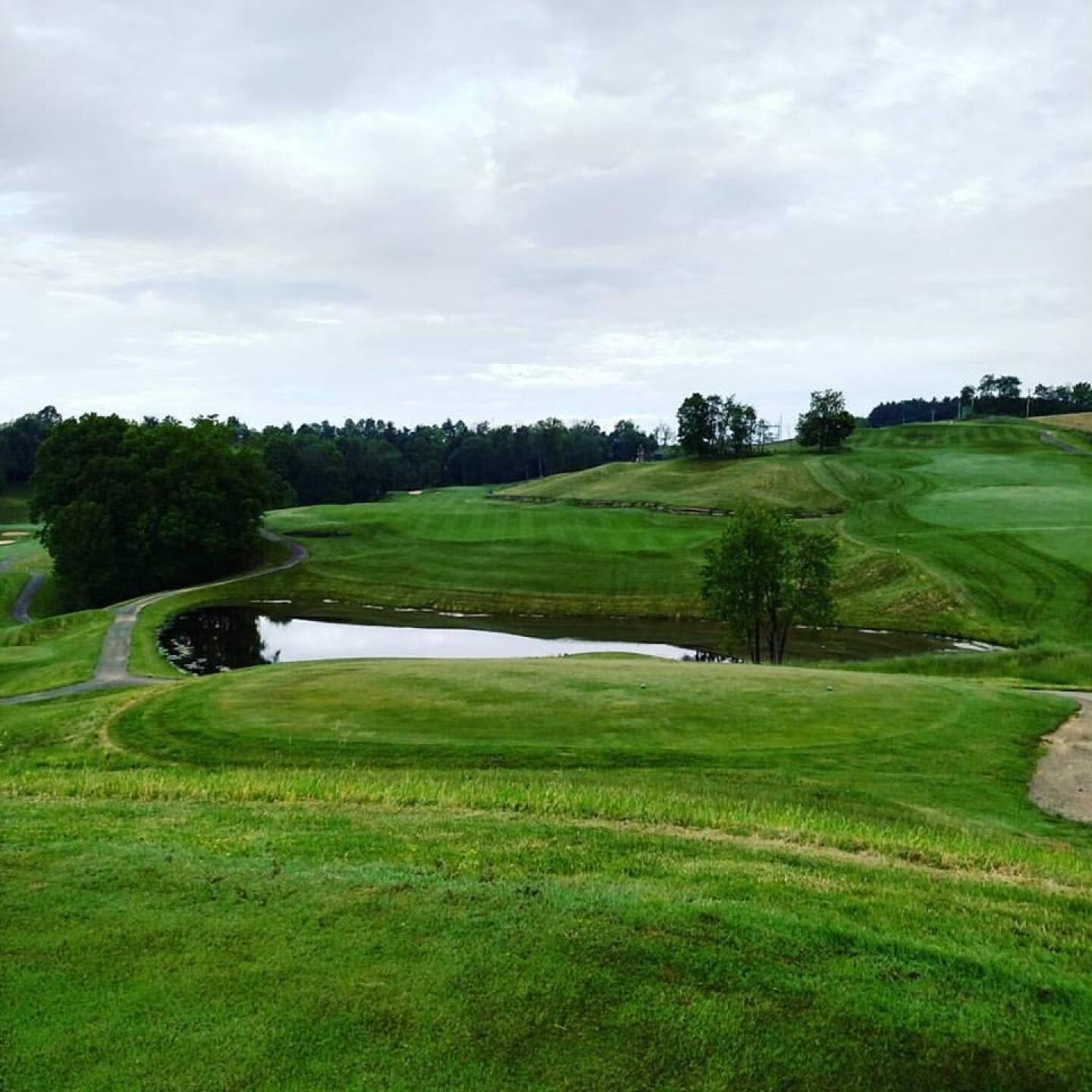 First hole tee box (Photo submitted by sorenj on 05/24/2017)