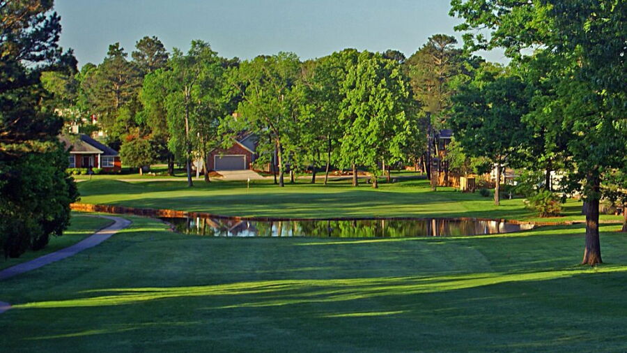 Holiday Island CC - Eighteen: #12