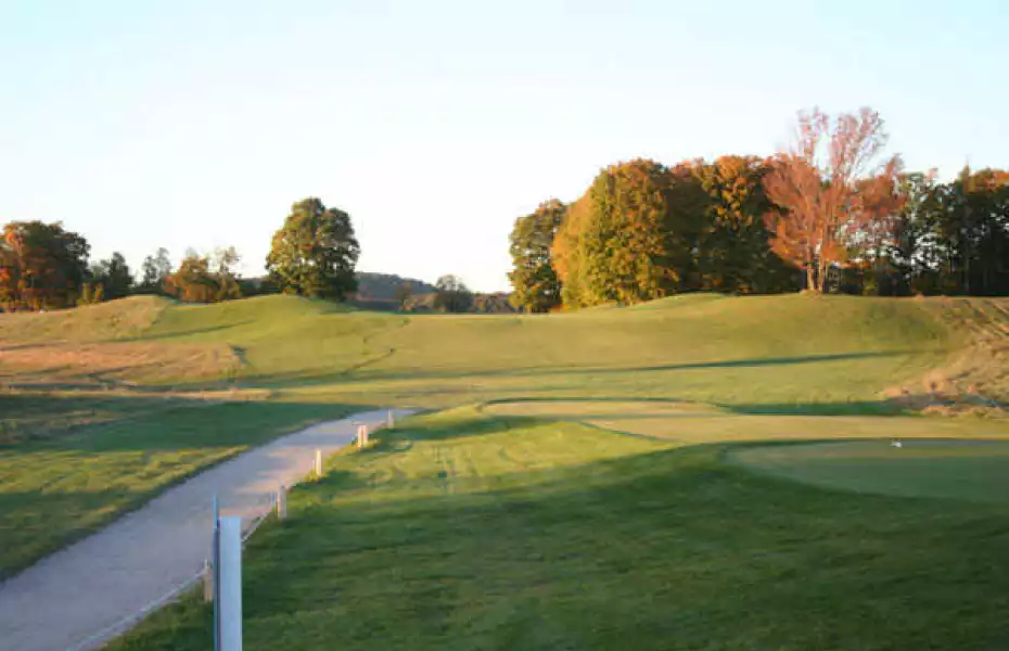 White at Mistwood GC