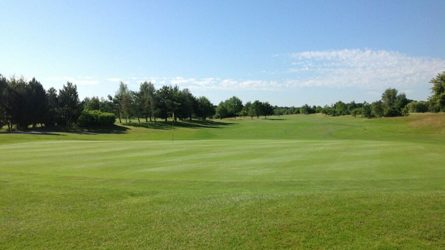 18th green at Sutton Green