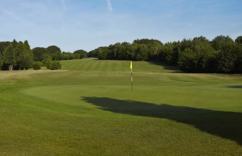 The 10th at Cherry Lodge