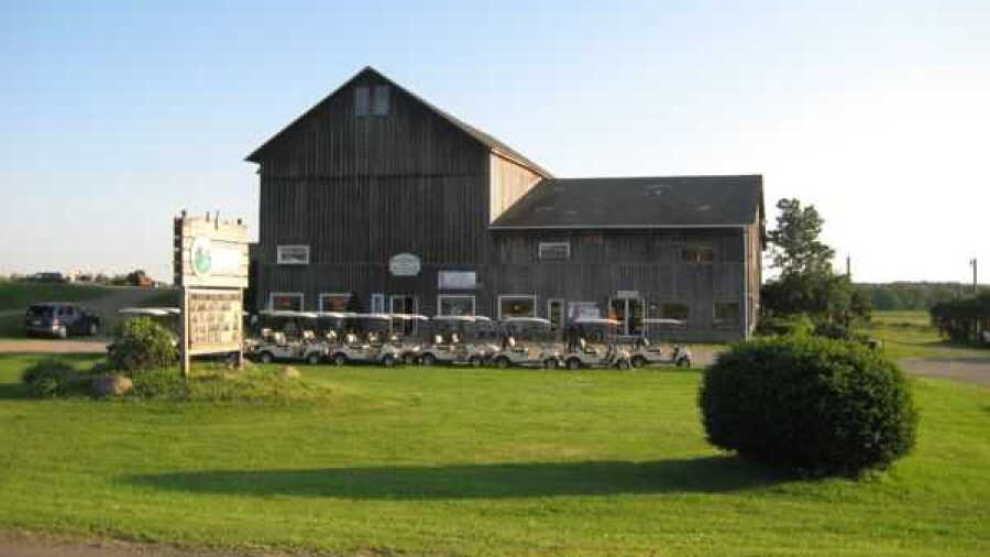 Mound Grove GC: Clubhouse