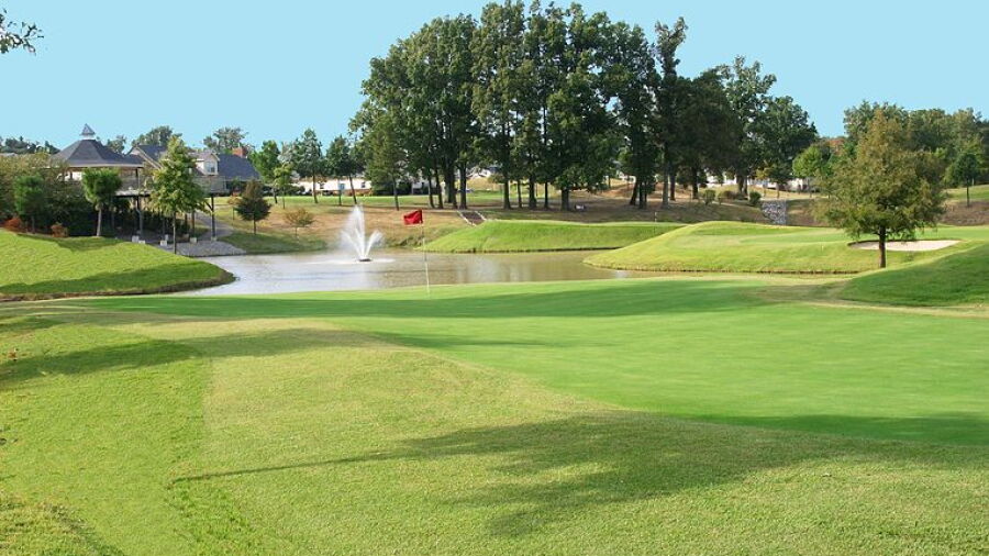 Marion Lakes Golf & Athletic Club