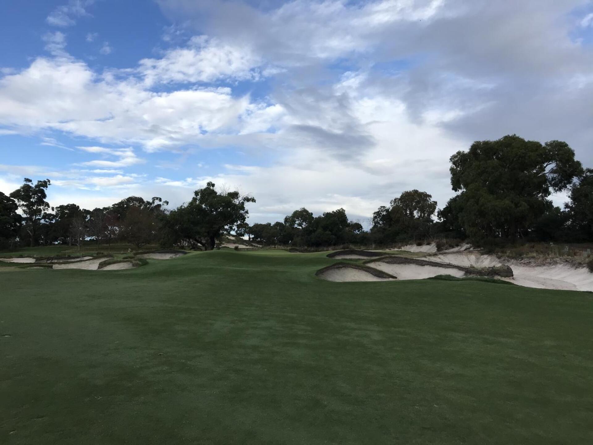 8th green (Photo submitted by theglasseyegolfer on 05/15/2021)