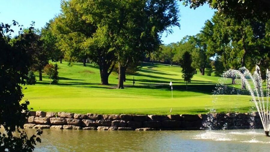 Lake Quivira CC
