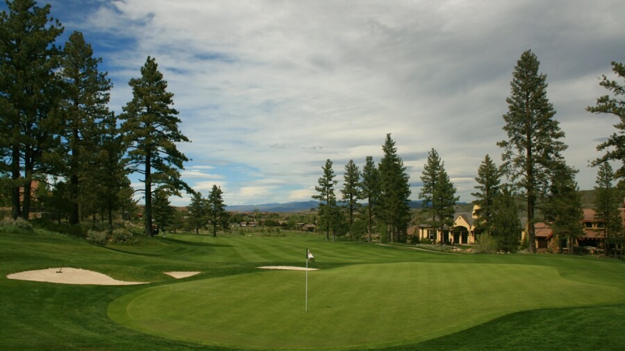 Montreux Golf and Country Club - hole 2