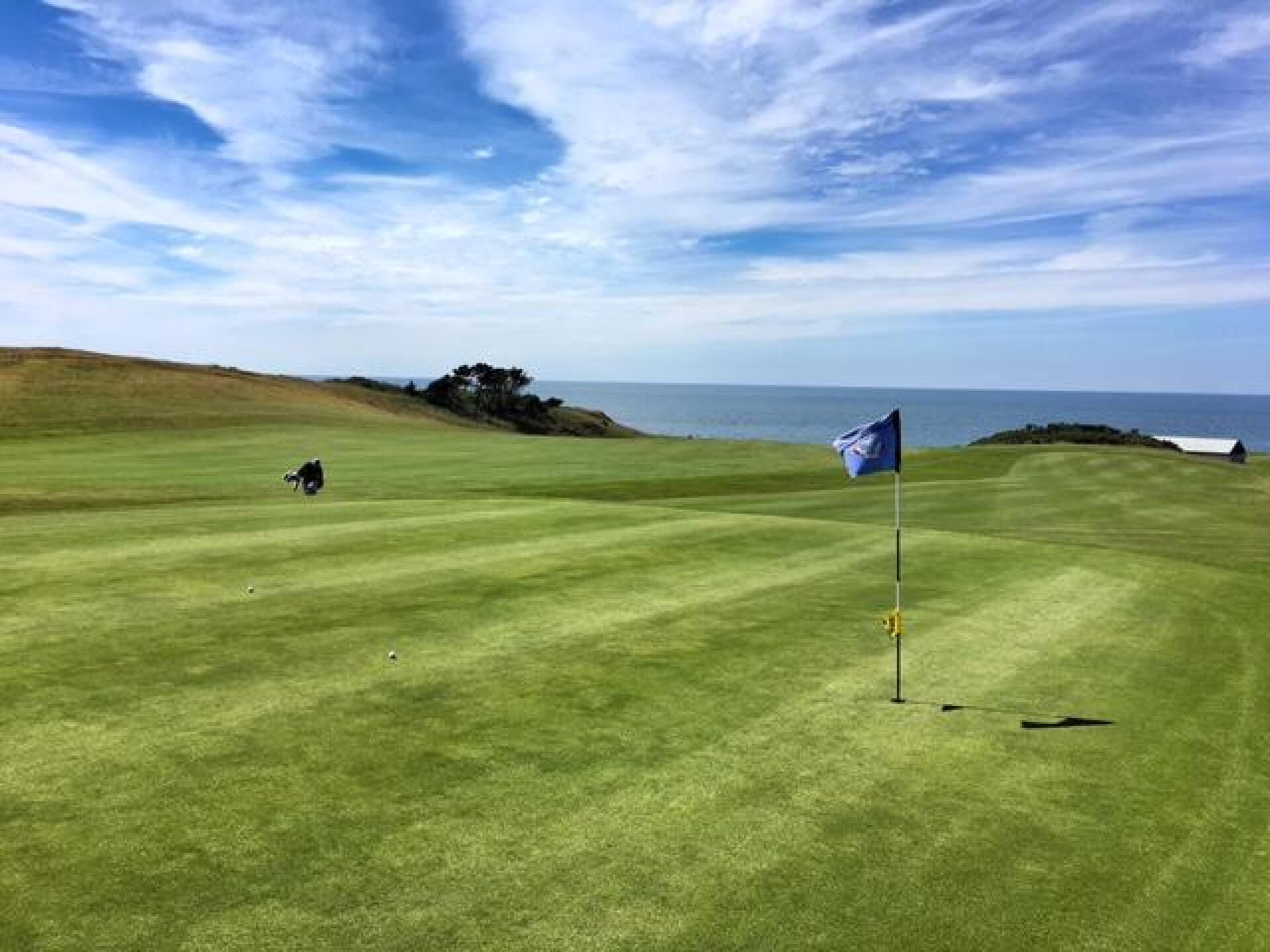 Par-4 18th (Photo submitted by RyanLavnerGC on 07/25/2017)