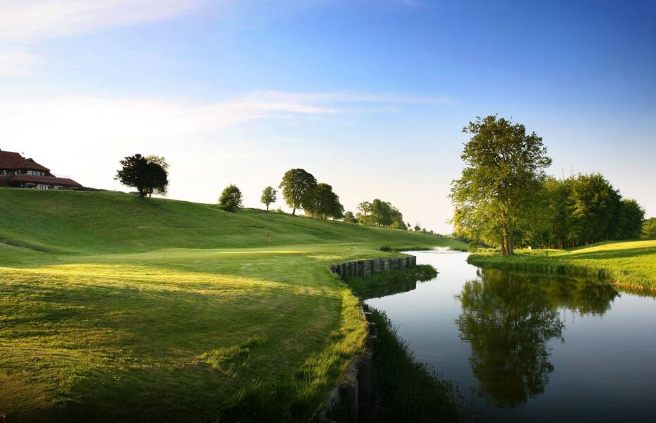 Redlibbets Golf Club in Ash, Sevenoaks, England GolfPass