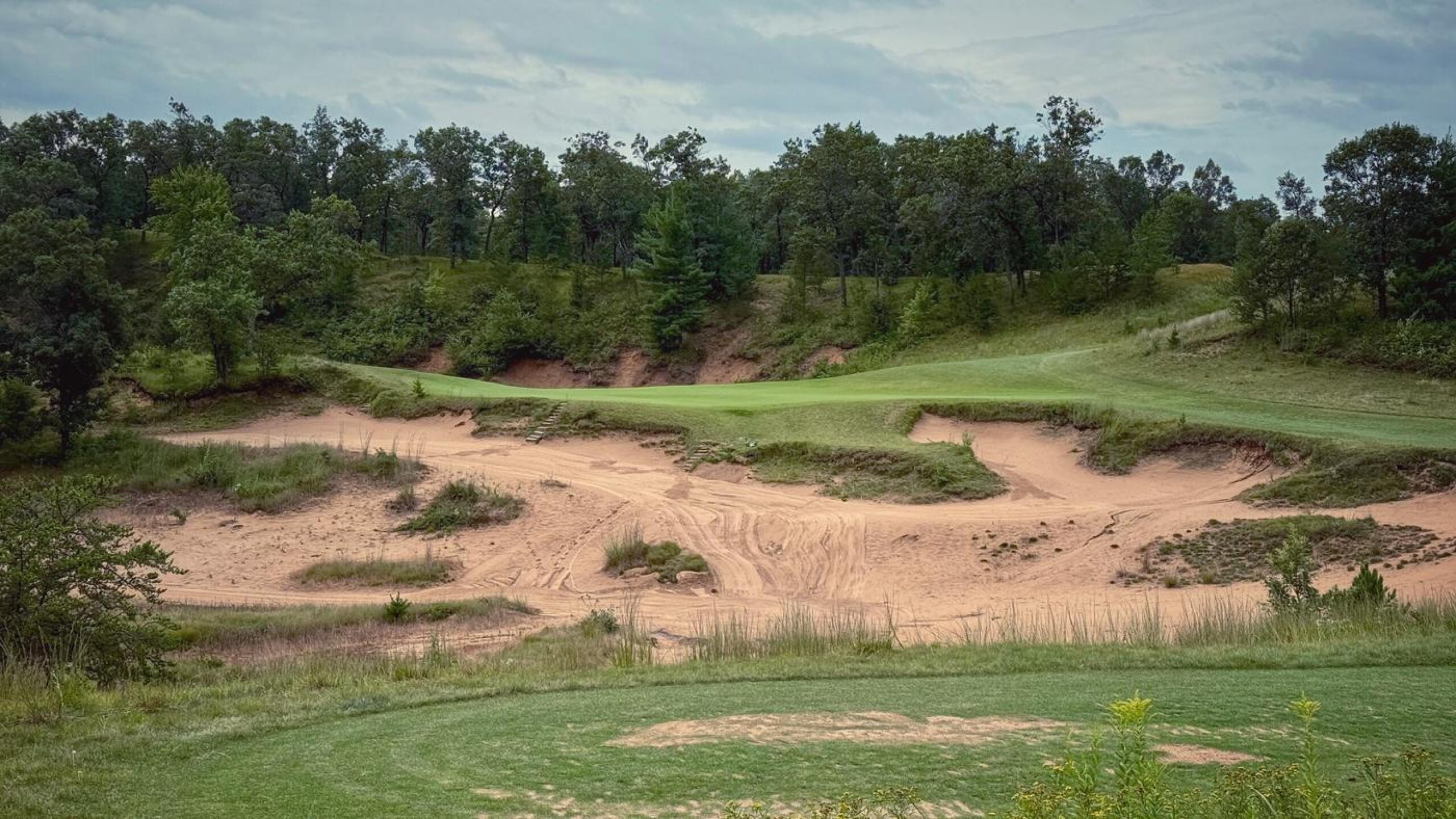 Mammoth Dunes, hole 13 (Photo submitted by TimGavrichGP on 11/29/2025)