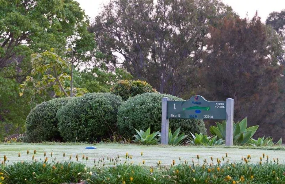 Nudgee Golf Club - Bay: #1