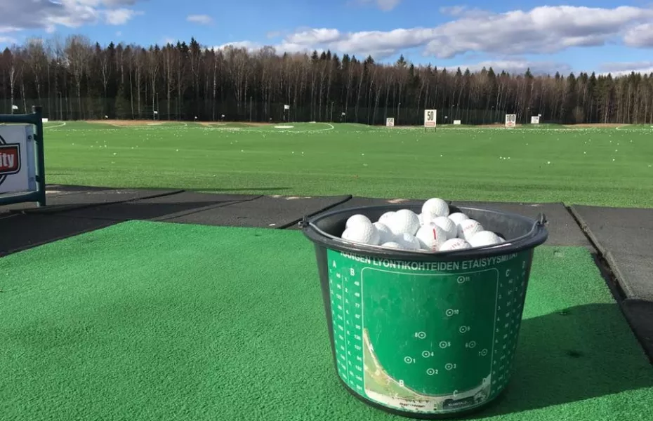 Paloheina Golf: Driving range