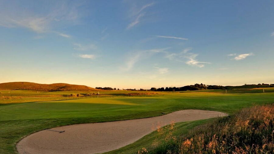 Hinton Golf - Ronnebacks
