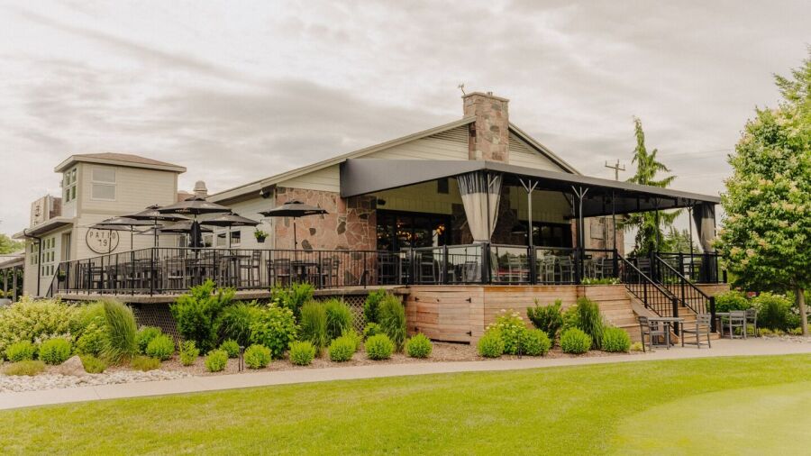 St. Marys GCC: Patio