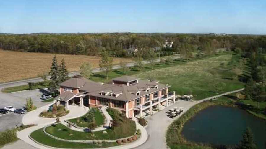 Pelham Hills GCC: clubhouse