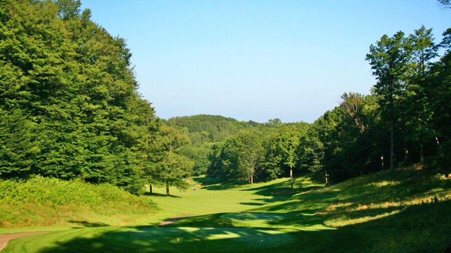 Shanty Creek Resorts - Legend golf course - hole 1
