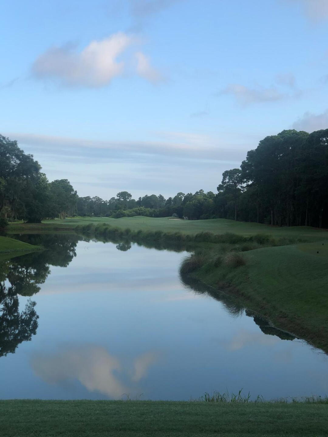 Hole 1 (Photo submitted by u910400104 on 08/09/2020)