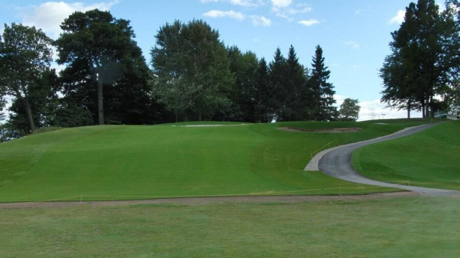 Club de Golf Godefroy: #18