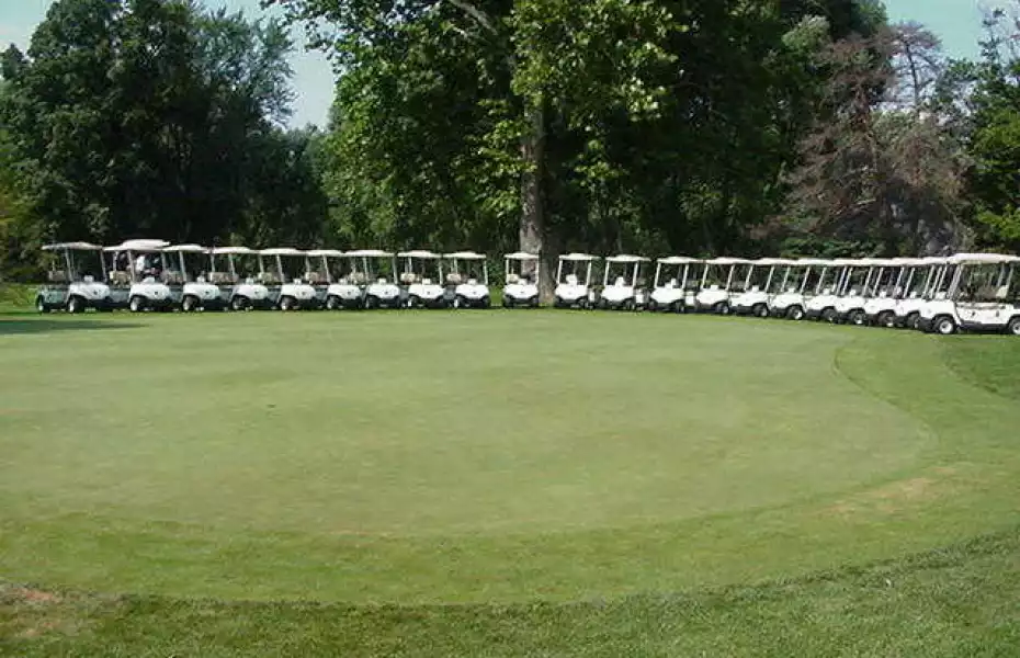 South Shore GC: Putting green