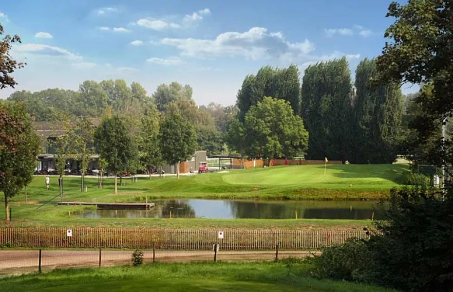Muelheim an der Ruhr Raffelberg GC: #18