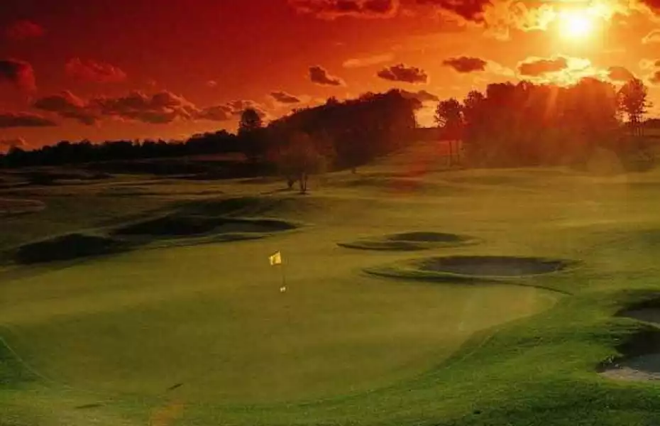 Blue at Mistwood GC: #7