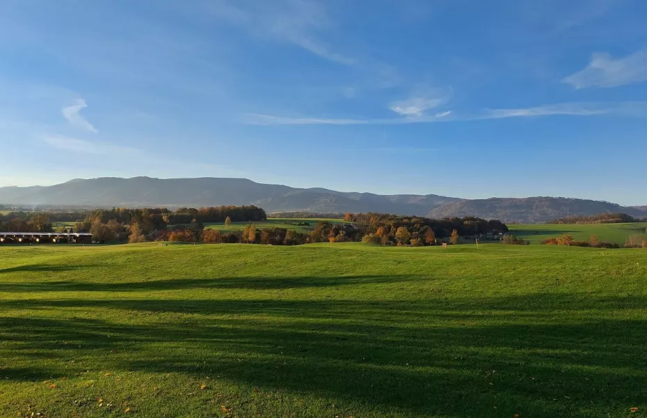 Ropice GC: Driving range