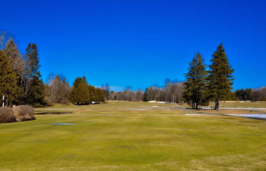 Club de Golf Lachute - #1: 1st hole