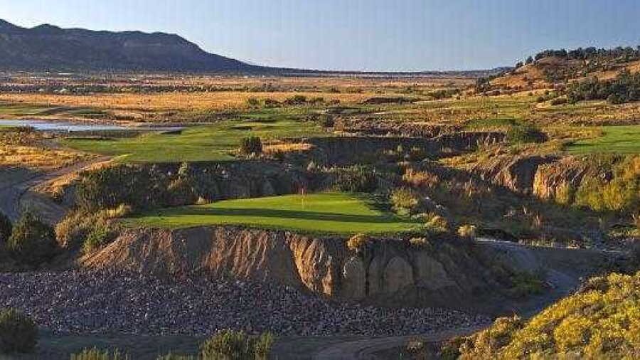 Cougar Canyon Golf Resort: #16