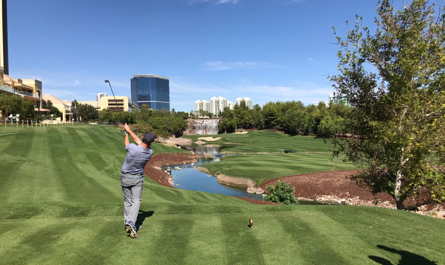 Wynn Golf Club - hole 18 