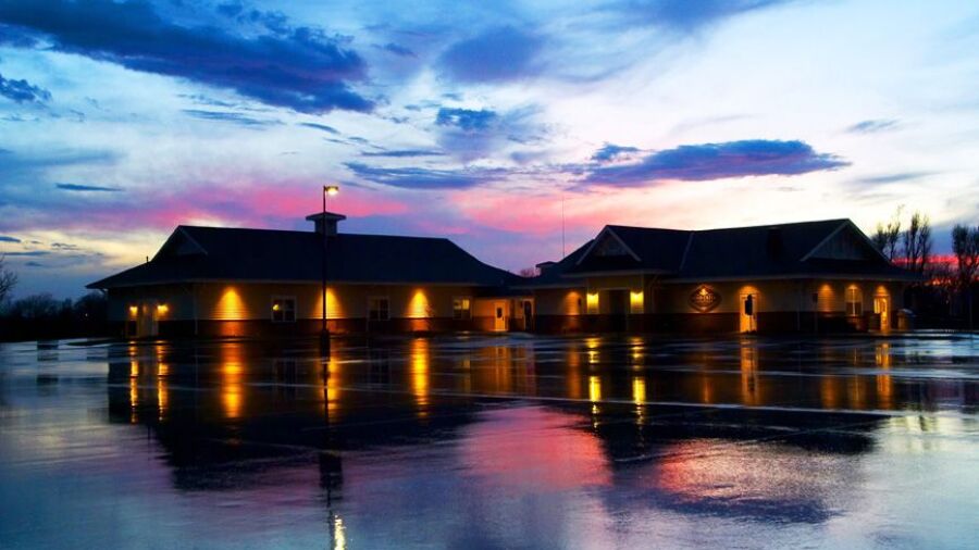 Sand Creek Station GC: clubhouse