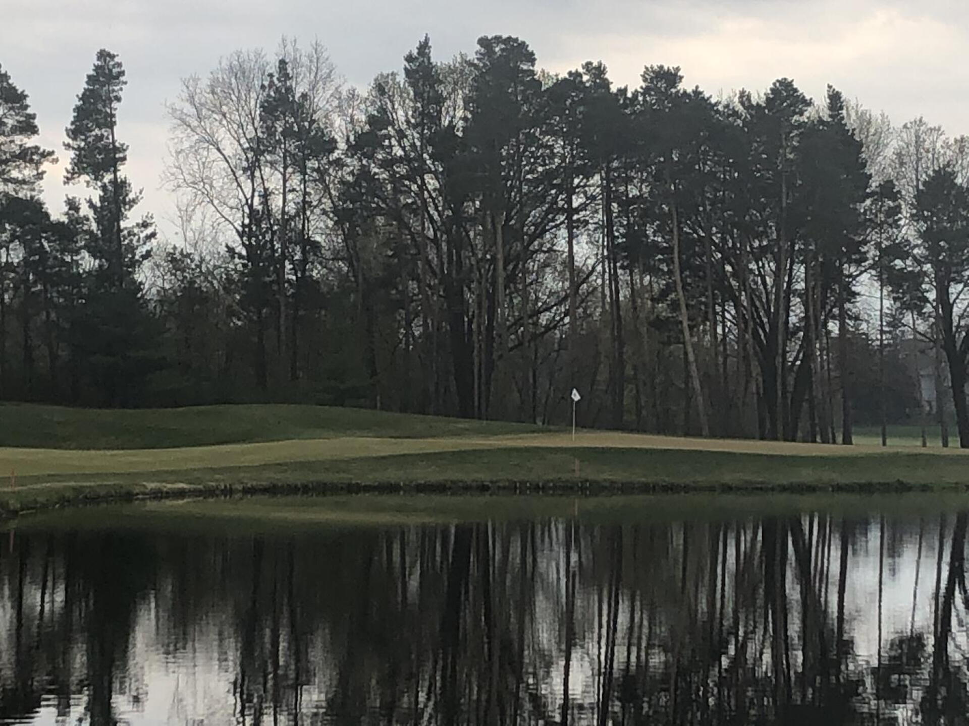 Prairie #7 - Par-4 (Approach) (Photo submitted by null on 05/11/2021)