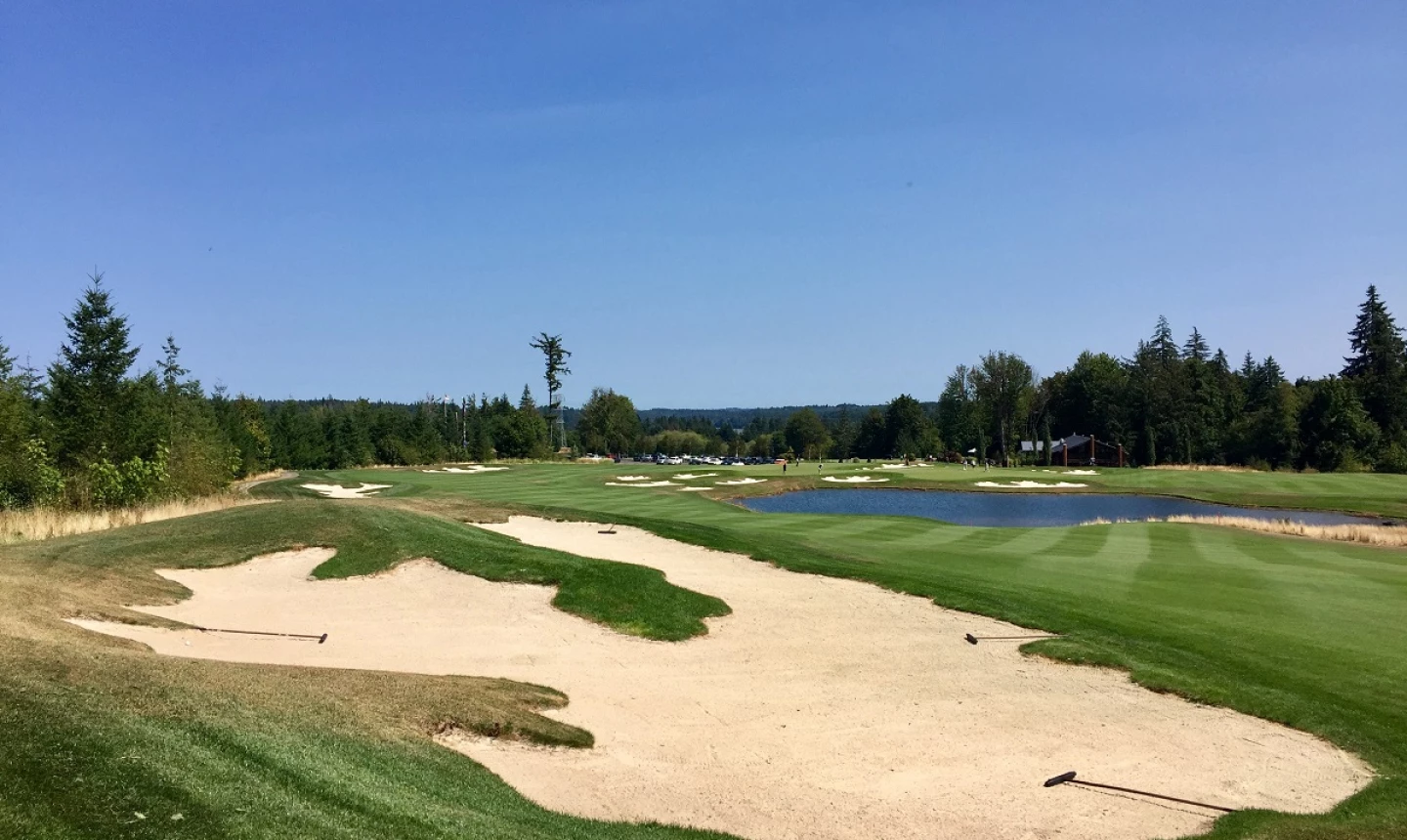 Bunkering on 18th at Salish Cliffs