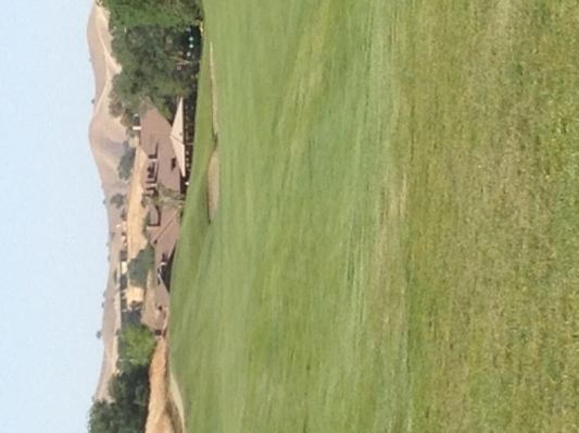 About to hit second shot on 18th (Photo submitted by clamper on 05/20/2013)