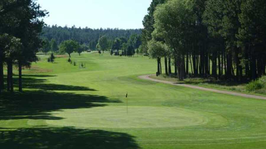 Pinewood CC