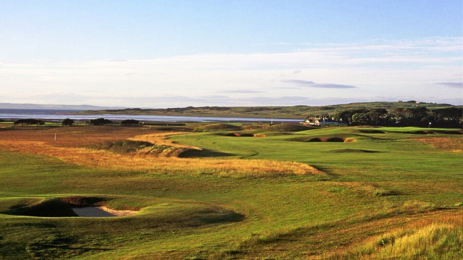 1st hole at Craigielaw Golf Club.