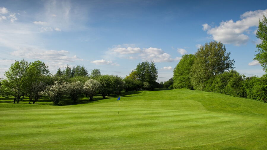 Chelsfield Lakes Golf Centre