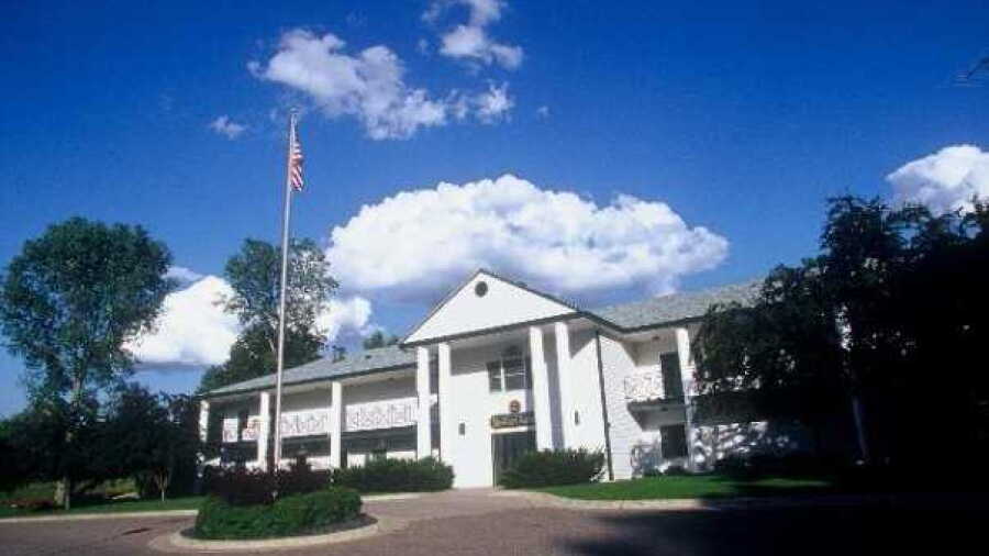 Mississippi National Golf Links: Clubhouse