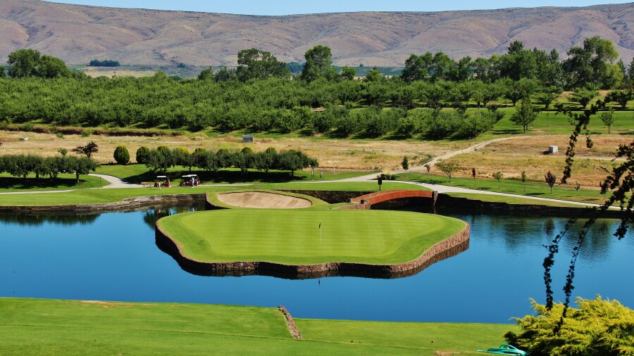 Apple Tree Golf Course - hole 17