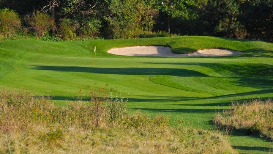 Royal Woodbine GC: #14