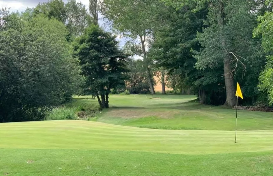 Clare Park Lake & GC