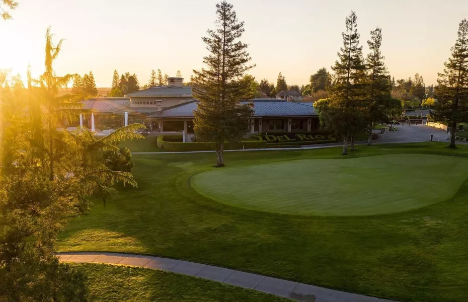 Del Rio CC: Clubhouse