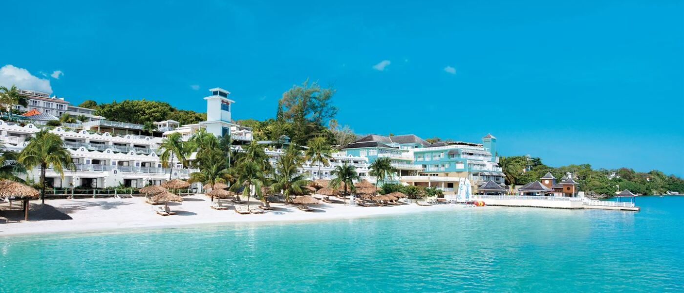 Beaches golf vacation in the Caribbean