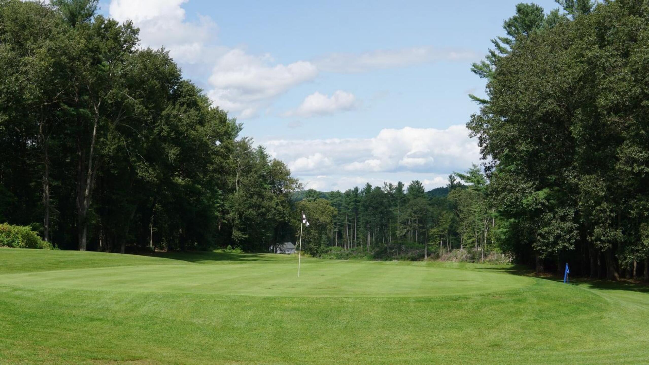 The third, an uphill par-4, is another fascinating short hole. The green (seen from behind here) sits upon a large mound. (Photo submitted by AptlyLinked on 09/08/2024)