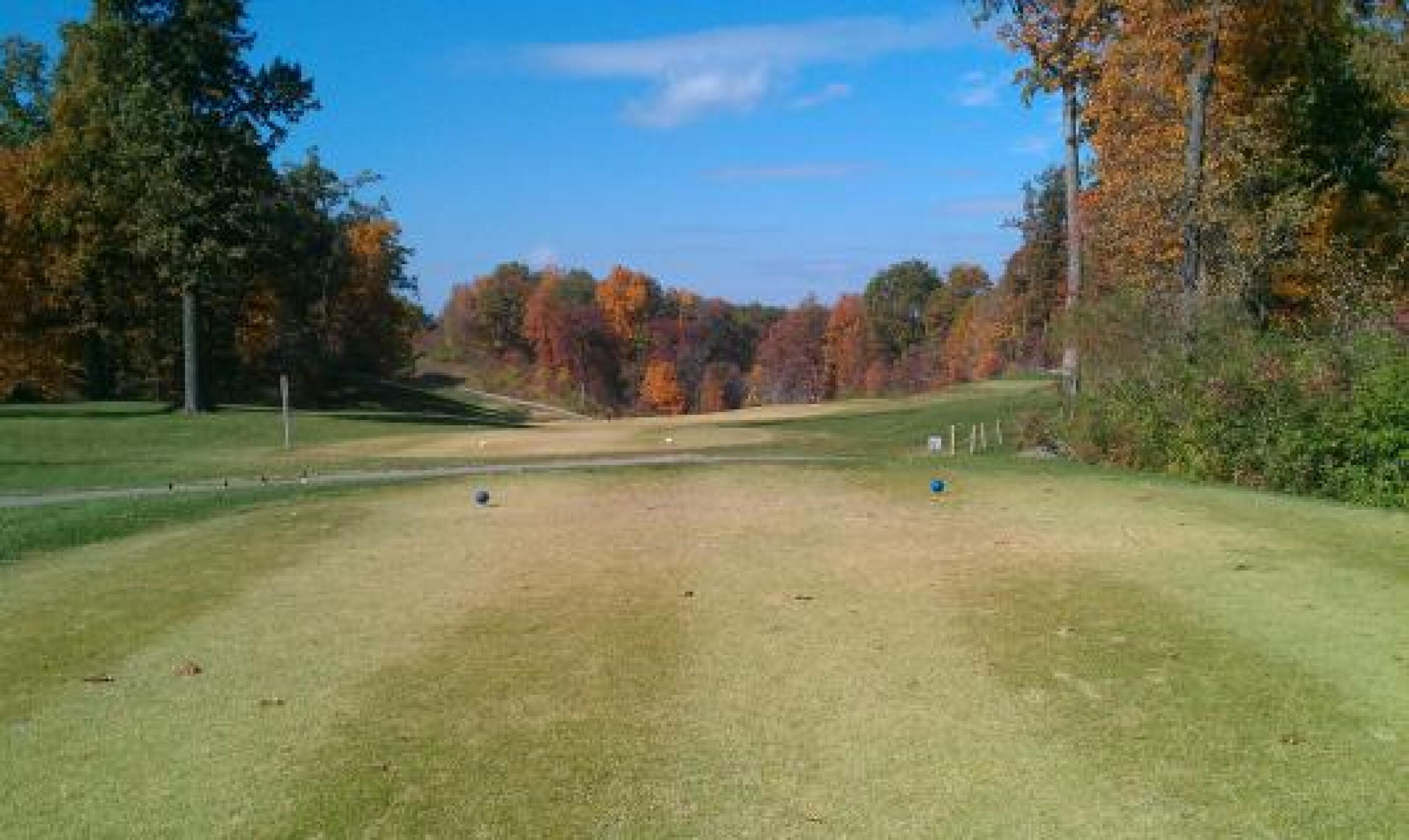 View Tee Box #1 (Photo submitted by Sundayfun on 10/21/2012)