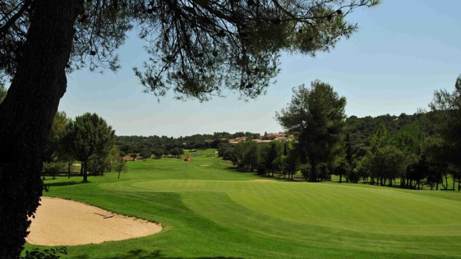 Nimes Vacquerolles GC