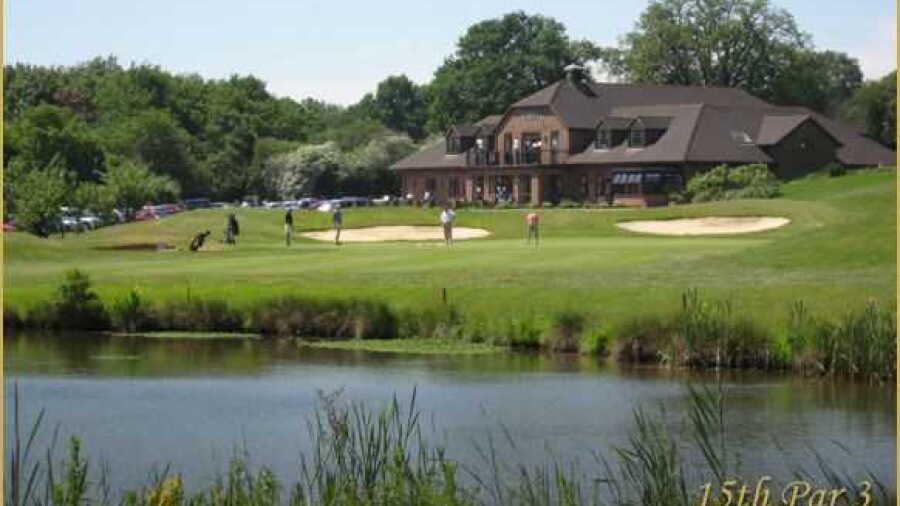 15th hole at Chobham