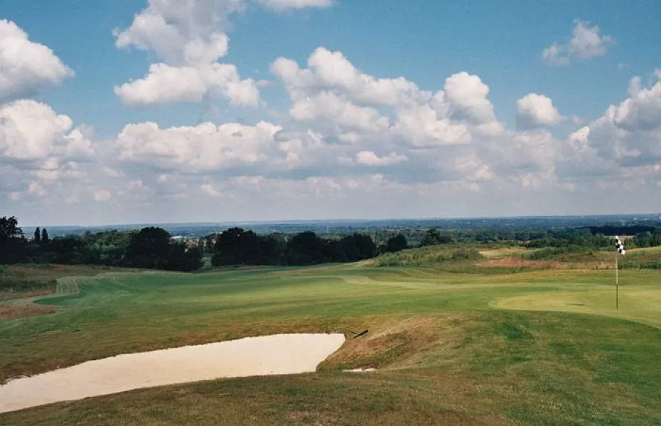 Greenside bunker at Clandon Golf